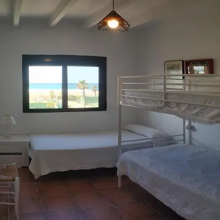 Holiday home Casa En Primera Linea De Playa Zahara de los Atunes
